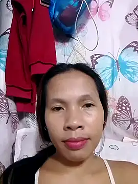 Snapshot of HotNaughtyGirl23 chatting on December 2025 09:40:02 AM HotNaughtyGirl23 online show from December 2025 09:40:02 AM