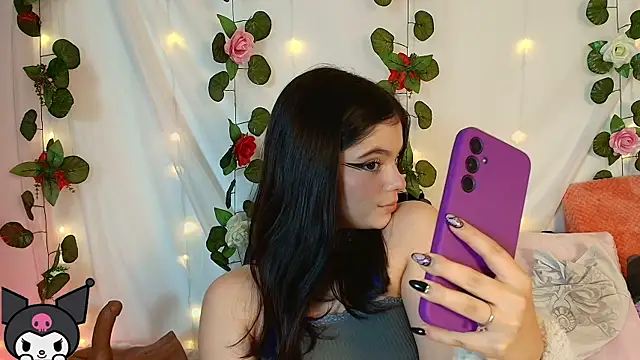 cutee andrea online show from April 2026 02:50:01 AM