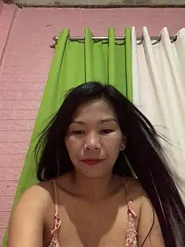 Snapshot of Cleo17 chatting on May 2026 01:52:01 PM Cleo17 online show from May 2026 01:52:01 PM