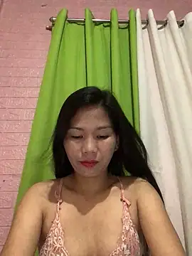 Snapshot of Cleo17 chatting on May 2026 03:17:01 PM Cleo17 online show from May 2026 03:17:01 PM