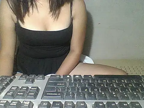 Skinny PinayGirljust18 online show from April 2026 08:20:01 PM