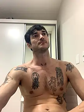 Snapshot of Fubinha chatting on October 2025 10:44:01 PM Fubinha online show from October 2025 10:44:01 PM