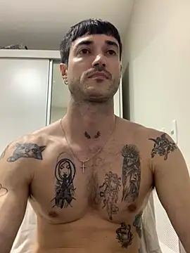 Snapshot of Fubinha chatting on November 2025 09:15:01 PM Fubinha online show from November 2025 09:15:01 PM