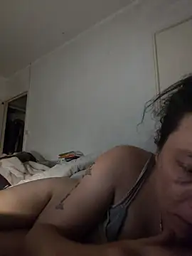 zeousseelphie online show from September 2025 08:09:01 PM