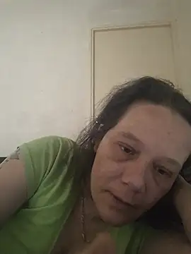 zeousseelphie online show from June 2026 09:20:01 AM