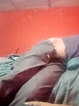 Snapshot of Hay-Viene-El-Huyy chatting on February 2026 12:05:02 AM Hay-Viene-El-Huyy online show from February 2026 12:05:02 AM