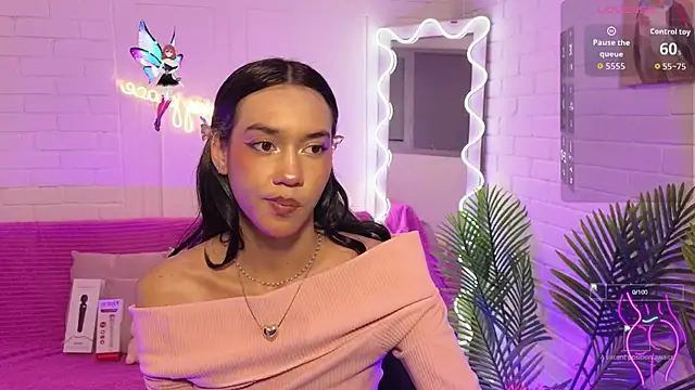 artemiss tay online show from December 2025 07:10:02 PM