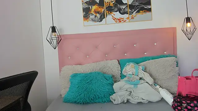 Snapshot of dulce__lust chatting on September 2025 11:38:01 PM dulce lust online show from September 2025 11:38:01 PM