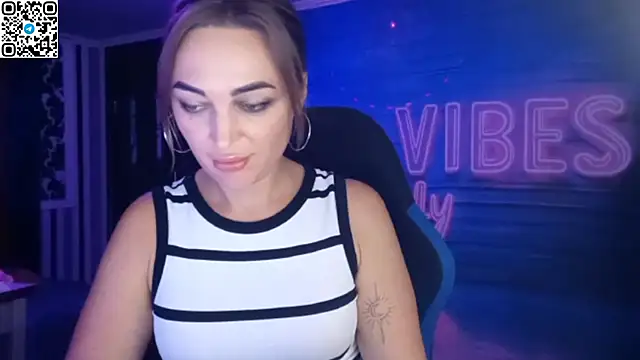 Blonde Temptation online show from September 2025 07:24:02 PM