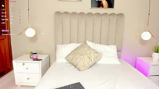 Dani rosse  online show from March 2026 01:18:02 PM