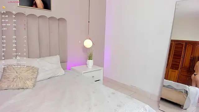 Snapshot of Dani_rosse_ chatting on June 2026 12:47:02 PM Dani rosse online show from June 2026 12:47:02 PM