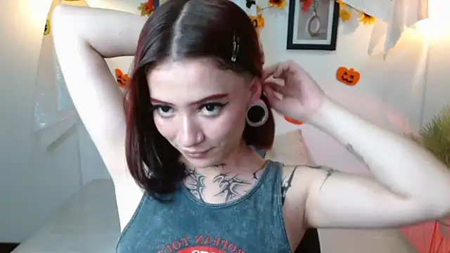 Snapshot of Evanss_lx chatting on October 2025 07:05:02 PM Evanss lx online show from October 2025 07:05:02 PM