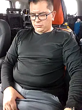 Snapshot of lucho8690 chatting on September 2025 09:18:01 PM lucho8690 online show from September 2025 09:18:01 PM