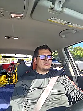 lucho8690 online show from April 2026 09:20:02 PM