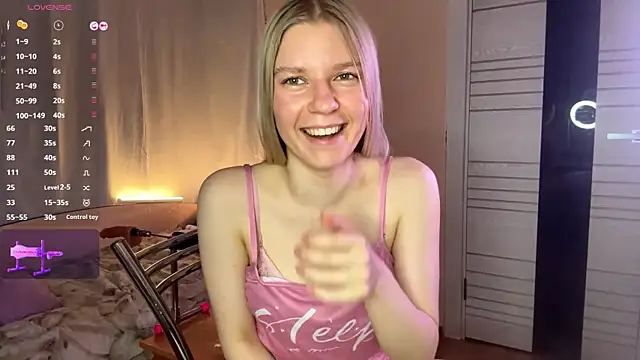 MaryjaneSpider online show from November 2025 06:52:01 PM