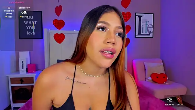 sarahyessica online show from February 2026 03:03:02 AM