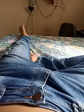 Snapshot of comobucetinhas chatting on September 2025 07:03:02 PM comobucetinhas online show from September 2025 07:03:02 PM