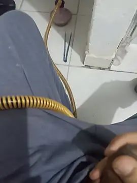 comobucetinhas online show from July 2026 09:32:02 PM