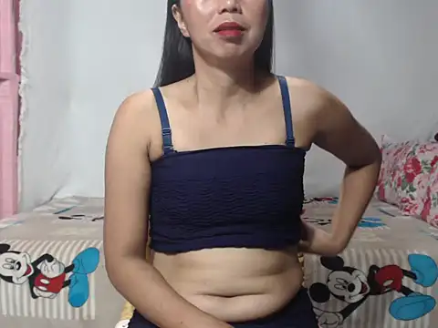 Snapshot of HelenaM chatting on October 2025 12:49:02 PM HelenaM online show from October 2025 12:49:02 PM