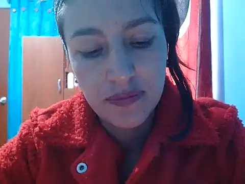 Snapshot of SarahFriendly chatting on June 2026 06:45:01 PM SarahFriendly online show from June 2026 06:45:01 PM