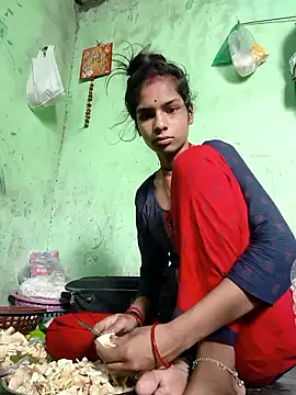 Snapshot of Gulika_Doshi chatting on June 2026 05:52:02 AM Gulika Doshi online show from June 2026 05:52:02 AM