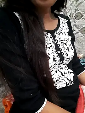 Snapshot of Aarti-kumri chatting on November 2025 02:48:02 PM Aarti-kumri online show from November 2025 02:48:02 PM