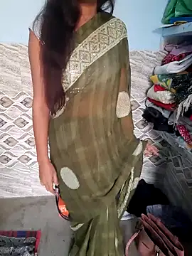 Snapshot of Aarti-kumri chatting on November 2025 10:37:01 AM Aarti-kumri online show from November 2025 10:37:01 AM