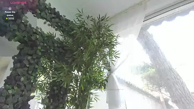 Lexi Storm online show from April 2026 07:45:01 AM