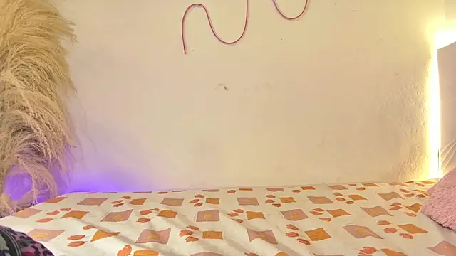 tatixxxvega online show from November 2025 01:22:01 PM