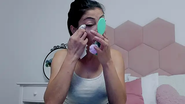 LadyLiia online show from January 2025 05:00:01 AM