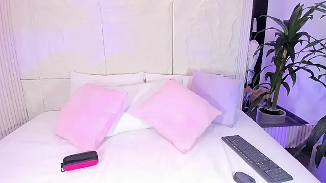 DulceGreem online show from January 2026 08:14:01 PM