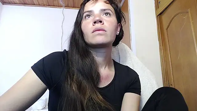 Skylar Serenity online show from September 2025 05:02:01 PM