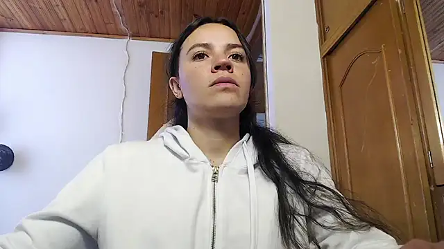 Skylar Serenity online show from October 2025 07:14:01 PM