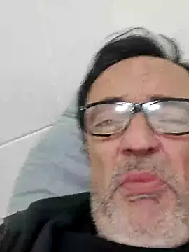 Snapshot of Txacas chatting on November 2025 03:19:01 AM Txacas online show from November 2025 03:19:01 AM