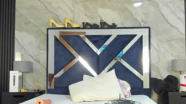 VanessaHard as online show from February 2026 07:53:02 PM