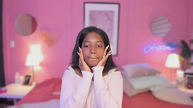 Snapshot of Annia_DH chatting on September 2025 08:13:02 PM Annia DH online show from September 2025 08:13:02 PM