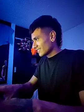 Snapshot of BADFUCKPUSSYHARDCORE chatting on March 2026 07:15:01 AM BADFUCKPUSSYHARDCORE online show from March 2026 07:15:01 AM