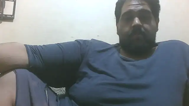 elpoop7305 online show from March 2026 01:18:01 AM