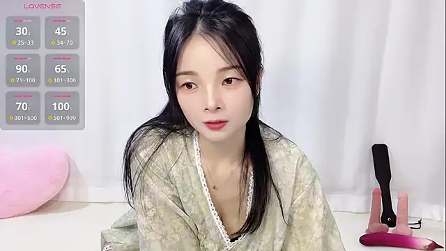 Snapshot of Tangbao-Baby chatting on July 2026 08:40:02 AM Tangbao-Baby online show from July 2026 08:40:02 AM