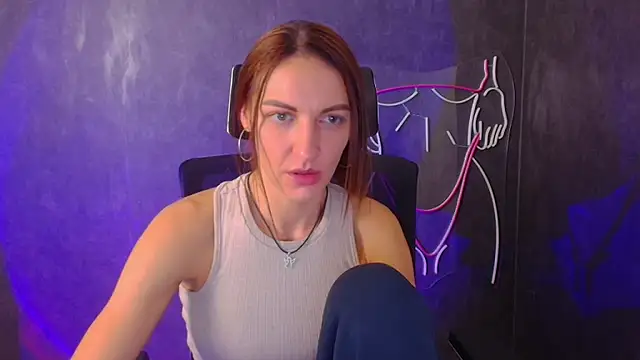 Aurora Loveu online show from September 2025 01:44:02 PM