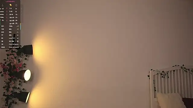 Snapshot of IsobelCashin chatting on February 2026 03:07:01 AM IsobelCashin online show from February 2026 03:07:01 AM