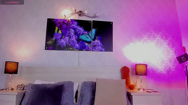 JenniferAuriston online show from October 2025 08:42:01 PM