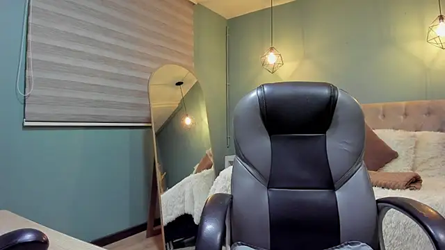 Miss Cataleya   online show from February 2026 11:22:02 AM