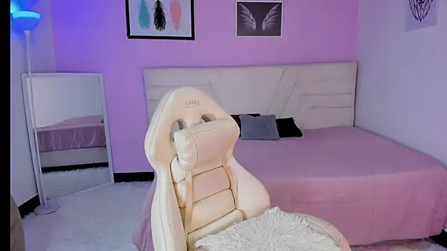 Snapshot of fressittalove01 chatting on November 2025 03:55:01 PM fressittalove01 online show from November 2025 03:55:01 PM