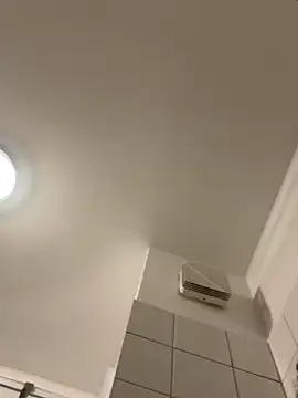 Snapshot of DreamThickCouple chatting on September 2025 10:42:01 PM DreamThickCouple online show from September 2025 10:42:01 PM