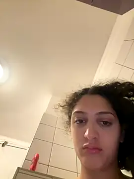 Snapshot of DreamThickCouple chatting on October 2025 09:37:01 PM DreamThickCouple online show from October 2025 09:37:01 PM