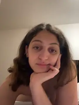 Snapshot of DreamThickCouple chatting on November 2025 10:25:02 PM DreamThickCouple online show from November 2025 10:25:02 PM