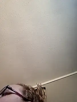 Snapshot of countrymomma chatting on December 2025 05:51:02 PM countrymomma online show from December 2025 05:51:02 PM