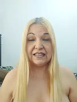 MarielaFerrer online show from December 2025 02:26:01 PM