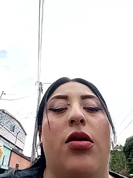 megan fox5 online show from October 2025 06:38:02 PM